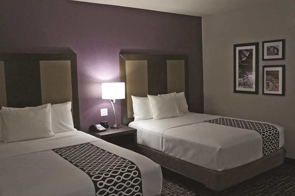 La Quinta By Wyndham Dallas Plano - Колоні Номер фото